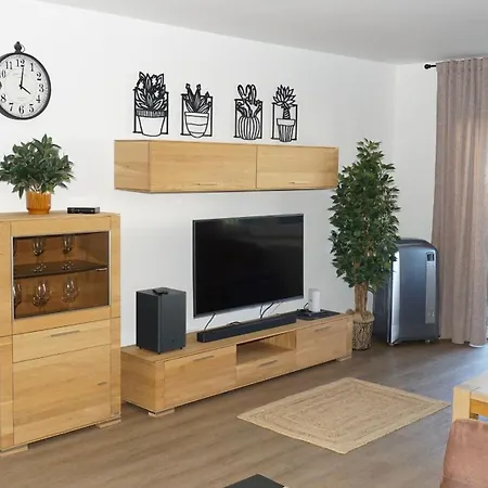 Apartment Beautiful 5 Minutes To Rab Tla-tlf-tdy Ramstein-Miesenbach