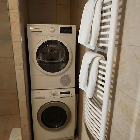 Beautiful 5 Minutes To Rab Tla-tlf-tdy * Ramstein-Miesenbach