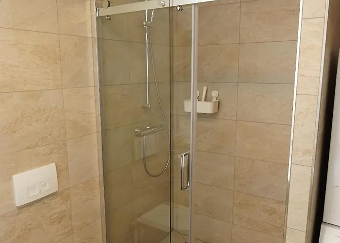 Beautiful 5 Minutes To Rab Tla-tlf-tdy *